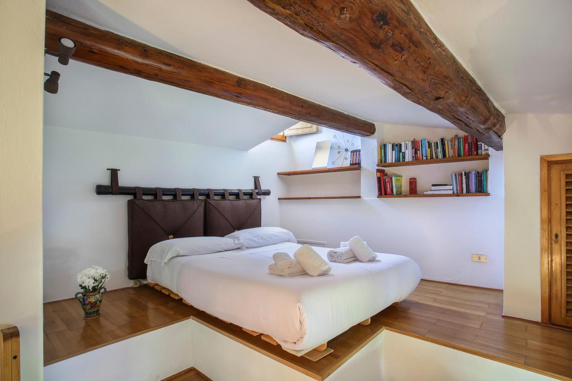 Bellesi - Sweet Dreams In Firenze
