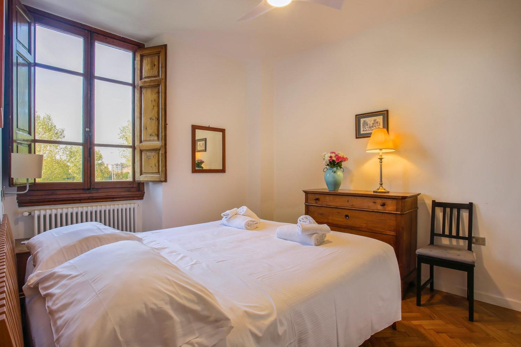 Bellesi - Sweet Dreams In Firenze